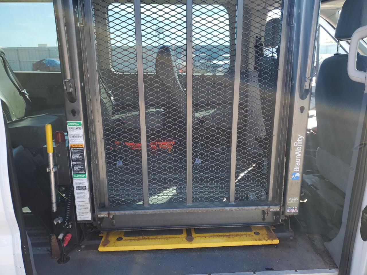 2015 Ford Transit T-350 VIN: 1FDZX2CM9FKA18745 Lot: 68466144