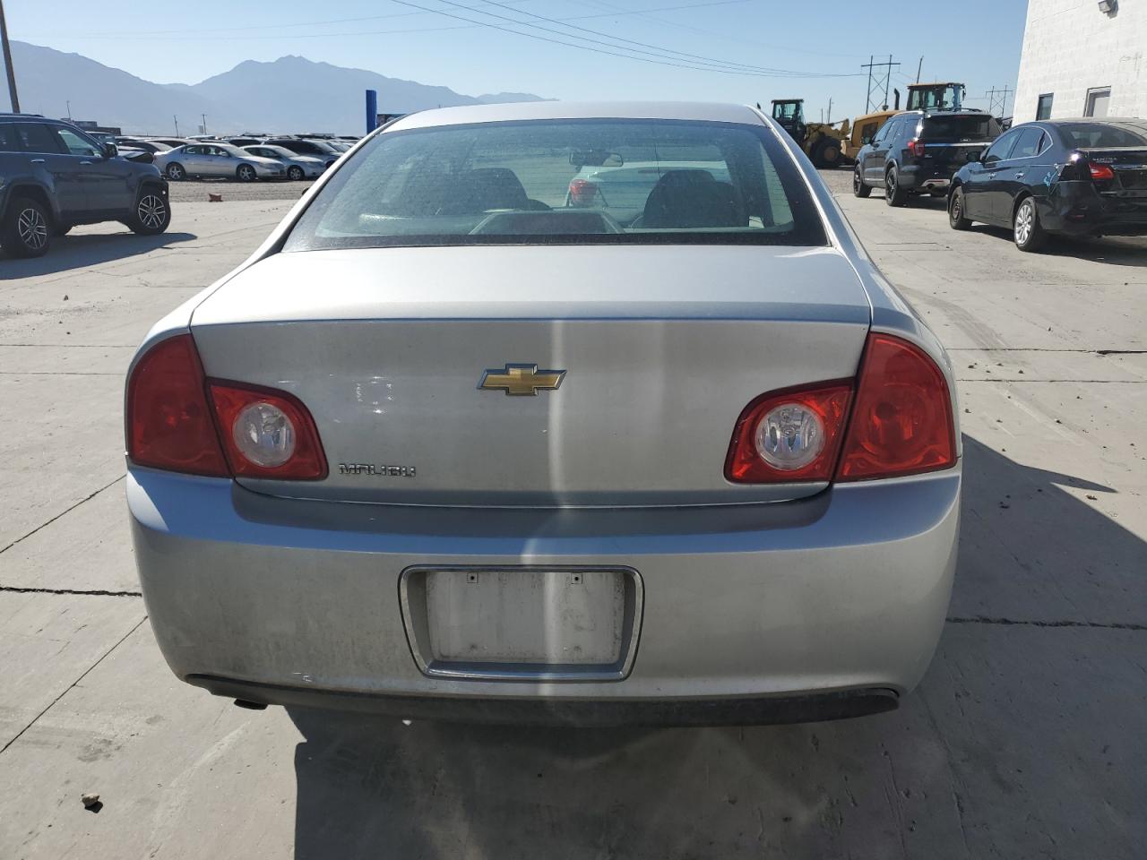 2010 Chevrolet Malibu Ls VIN: 1G1ZA5EBXAF192952 Lot: 69253814