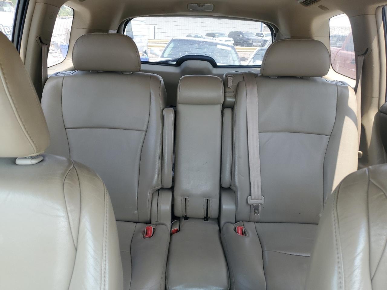 2011 Toyota Highlander Base VIN: 5TDZK3EH1BS031033 Lot: 66757844