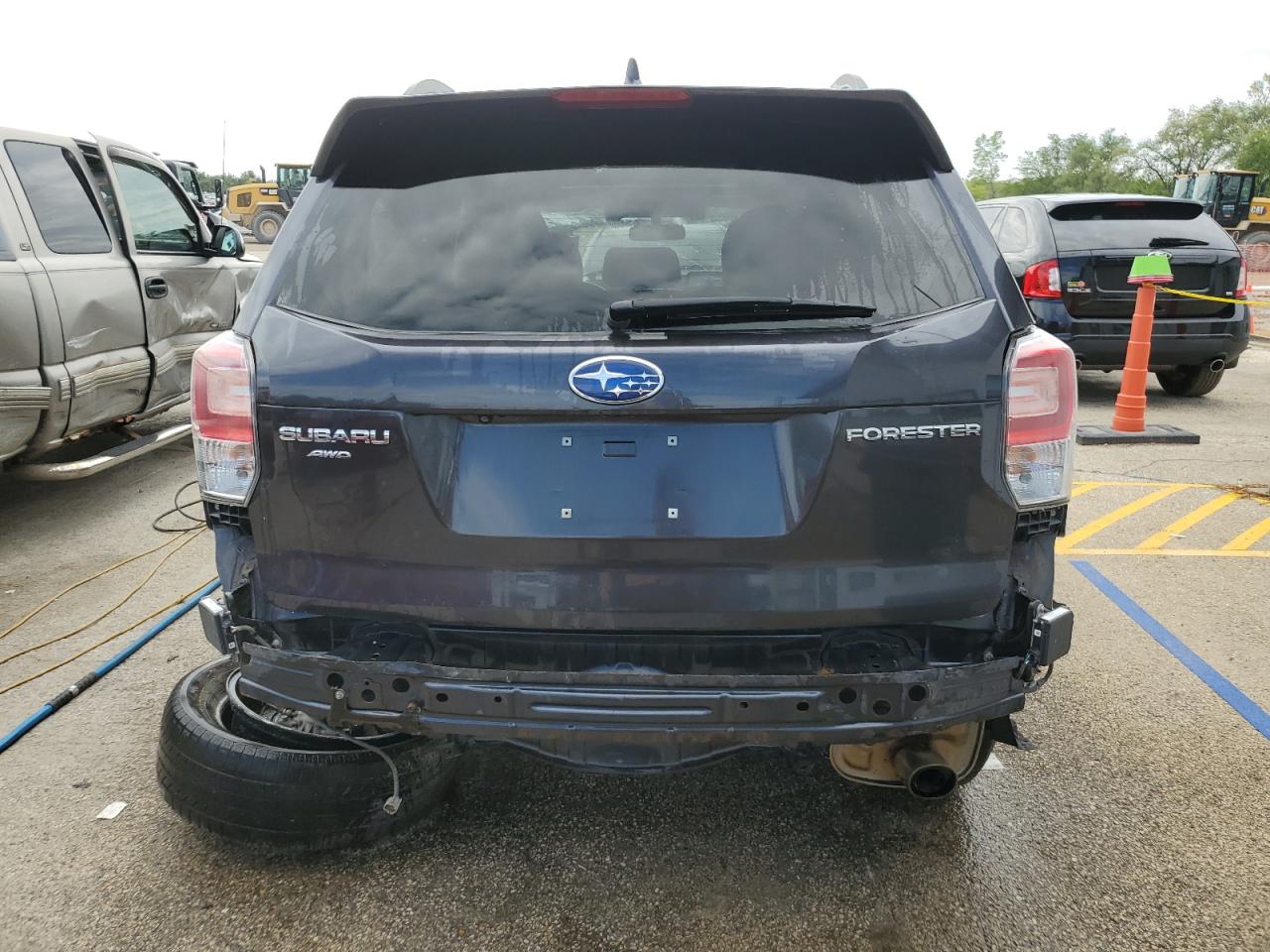 JF2SJARC9JH482500 2018 Subaru Forester 2.5I Limited