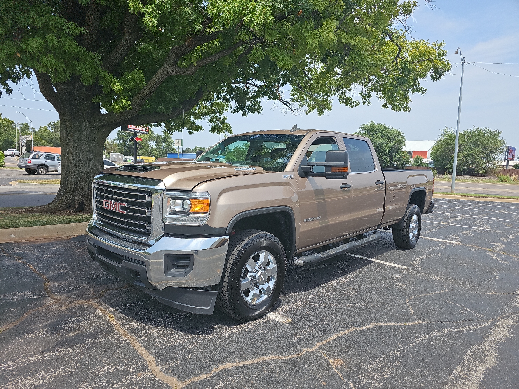 2018 GMC Sierra K2500 Sle vin: 1GT12SEY4JF181210