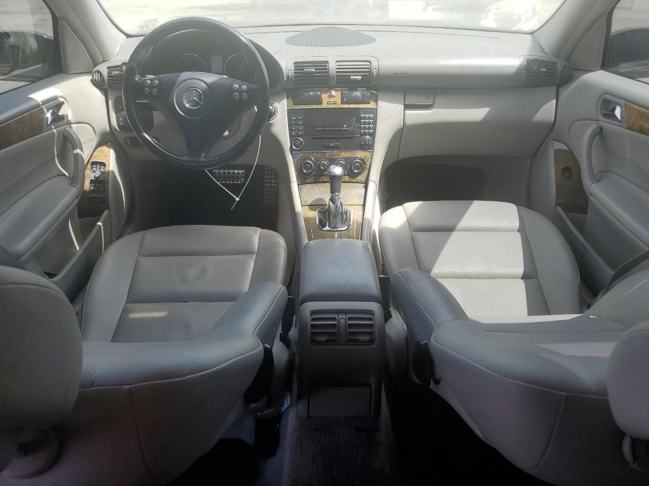 2007 Mercedes-Benz C 230 VIN: WDBRF52H07A935317 Lot: 67005734