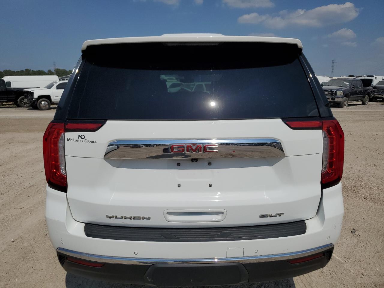 2021 GMC Yukon Xl C1500 Slt VIN: 1GKS1GKD3MR175279 Lot: 66954024