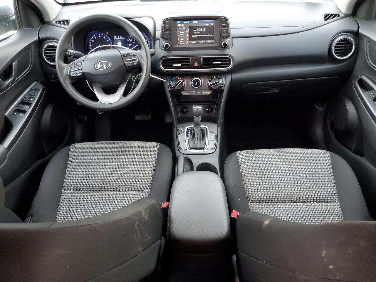 KM8K12AA5MU643396 2021 Hyundai Kona Se