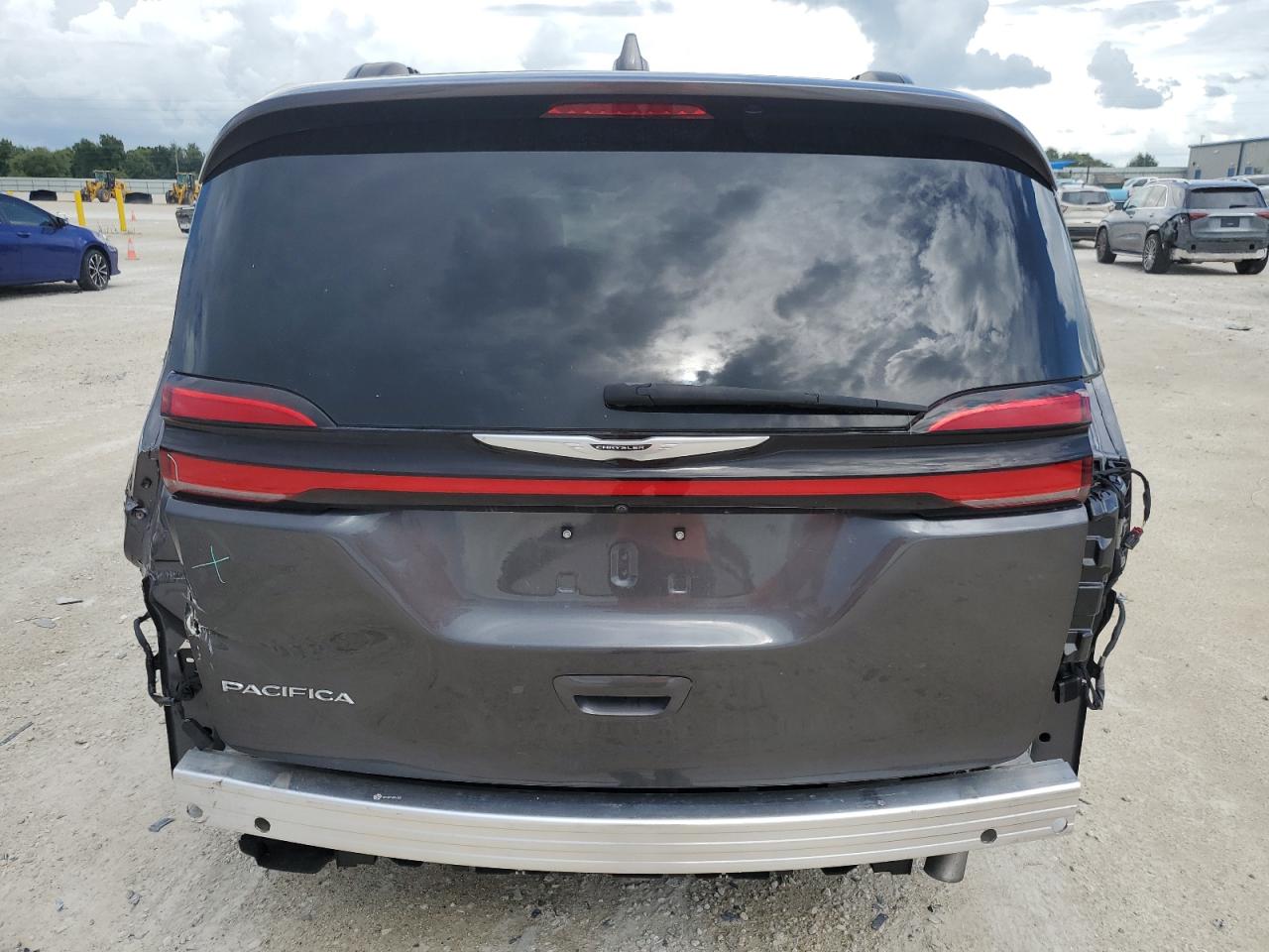 2022 Chrysler Pacifica Touring L VIN: 2C4RC1BG3NR220132 Lot: 68520174