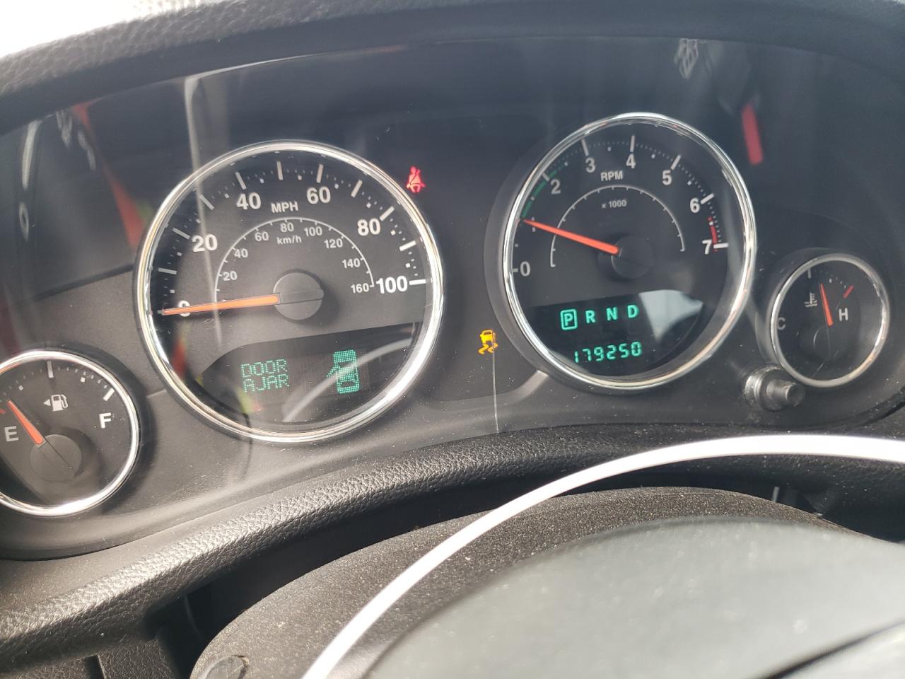 2013 Jeep Wrangler Unlimited Sport VIN: 1C4BJWDG1DL621557 Lot: 69715604