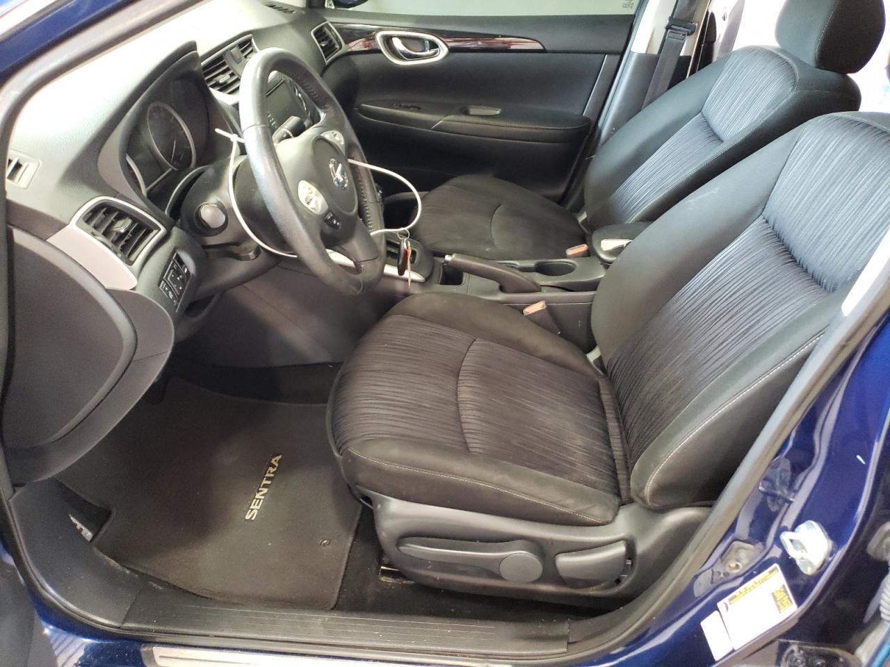 2019 Nissan Sentra - Image 7