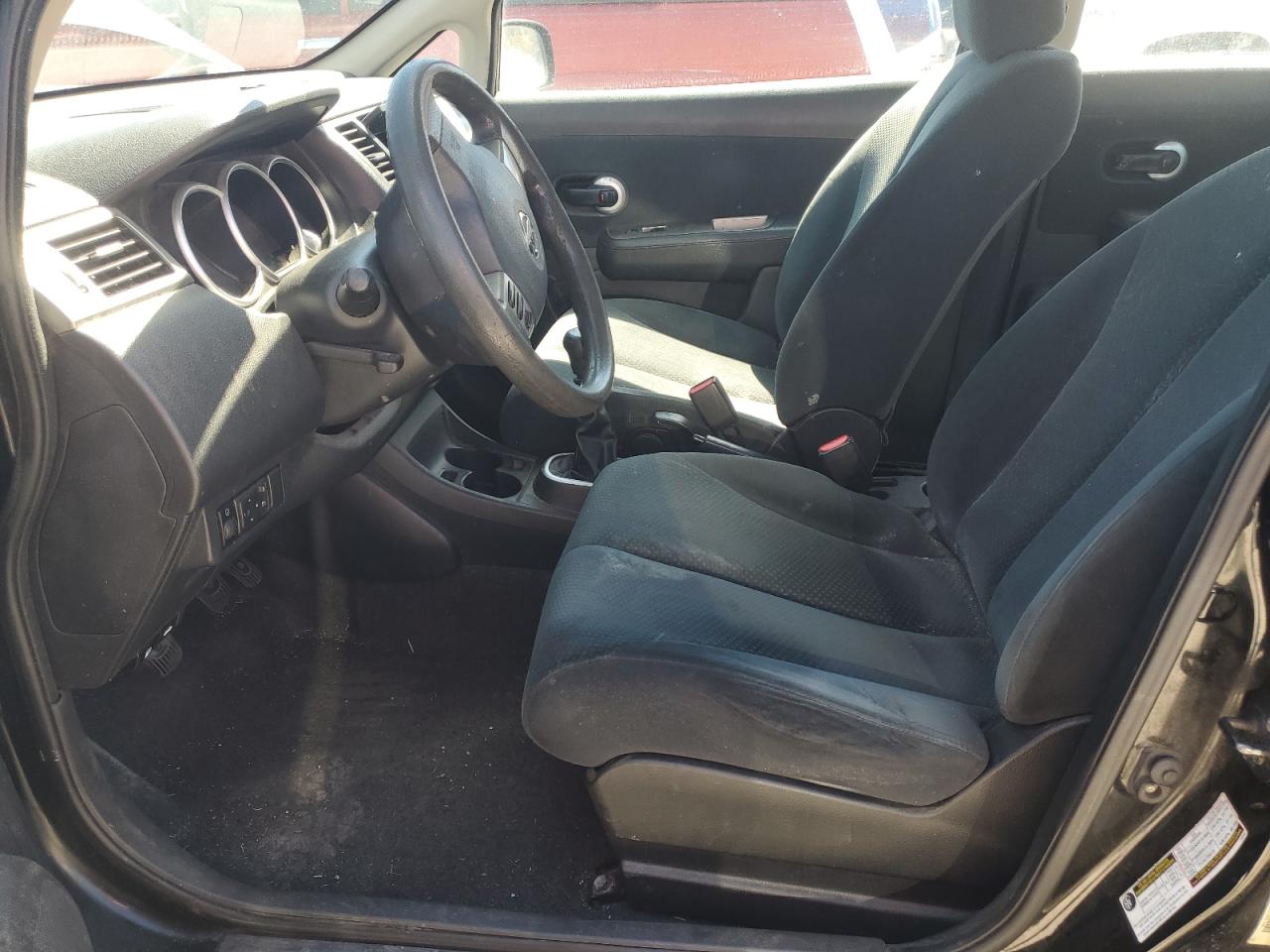 2010 Nissan Versa S VIN: 3N1BC1AP1AL380748 Lot: 67302654