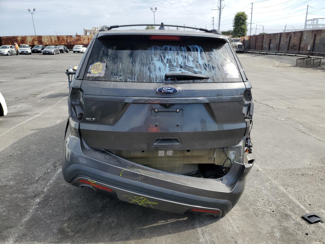 1FM5K7D88HGC47645 2017 Ford Explorer Xlt