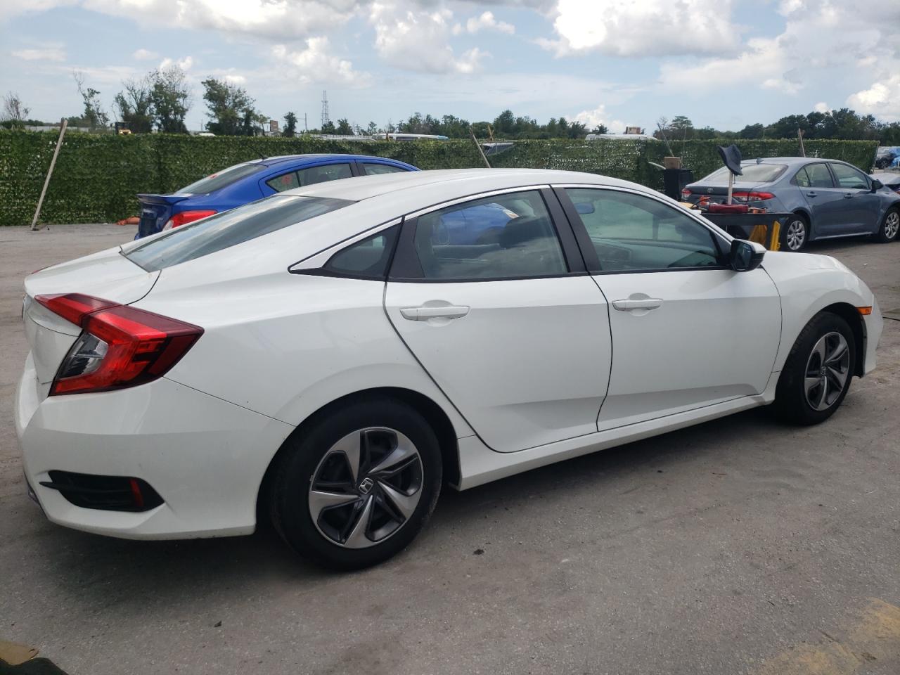 2HGFC2F68MH557430 2021 Honda Civic Lx
