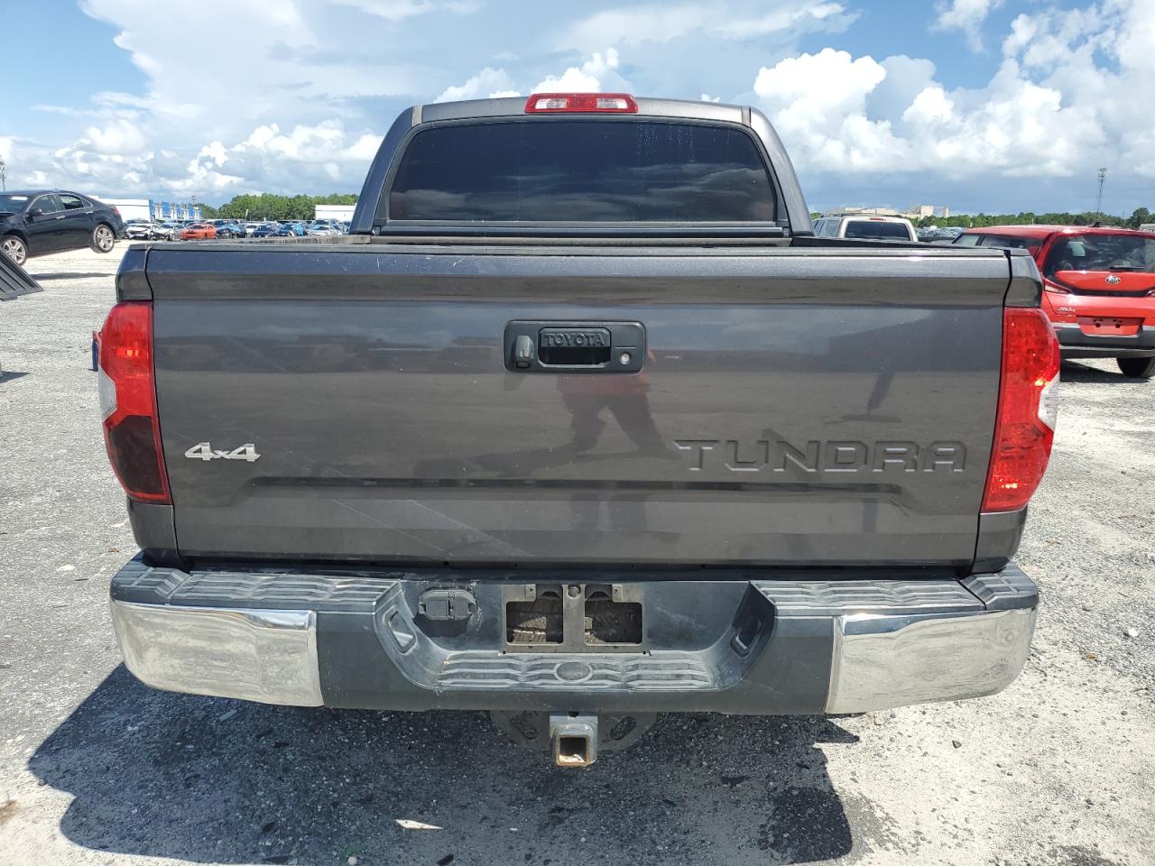 5TFHW5F18GX526604 2016 Toyota Tundra Crewmax Limited