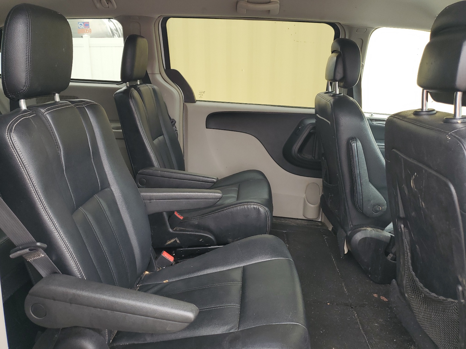 2C4RC1BG1GR119688 2016 Chrysler Town & Country Touring