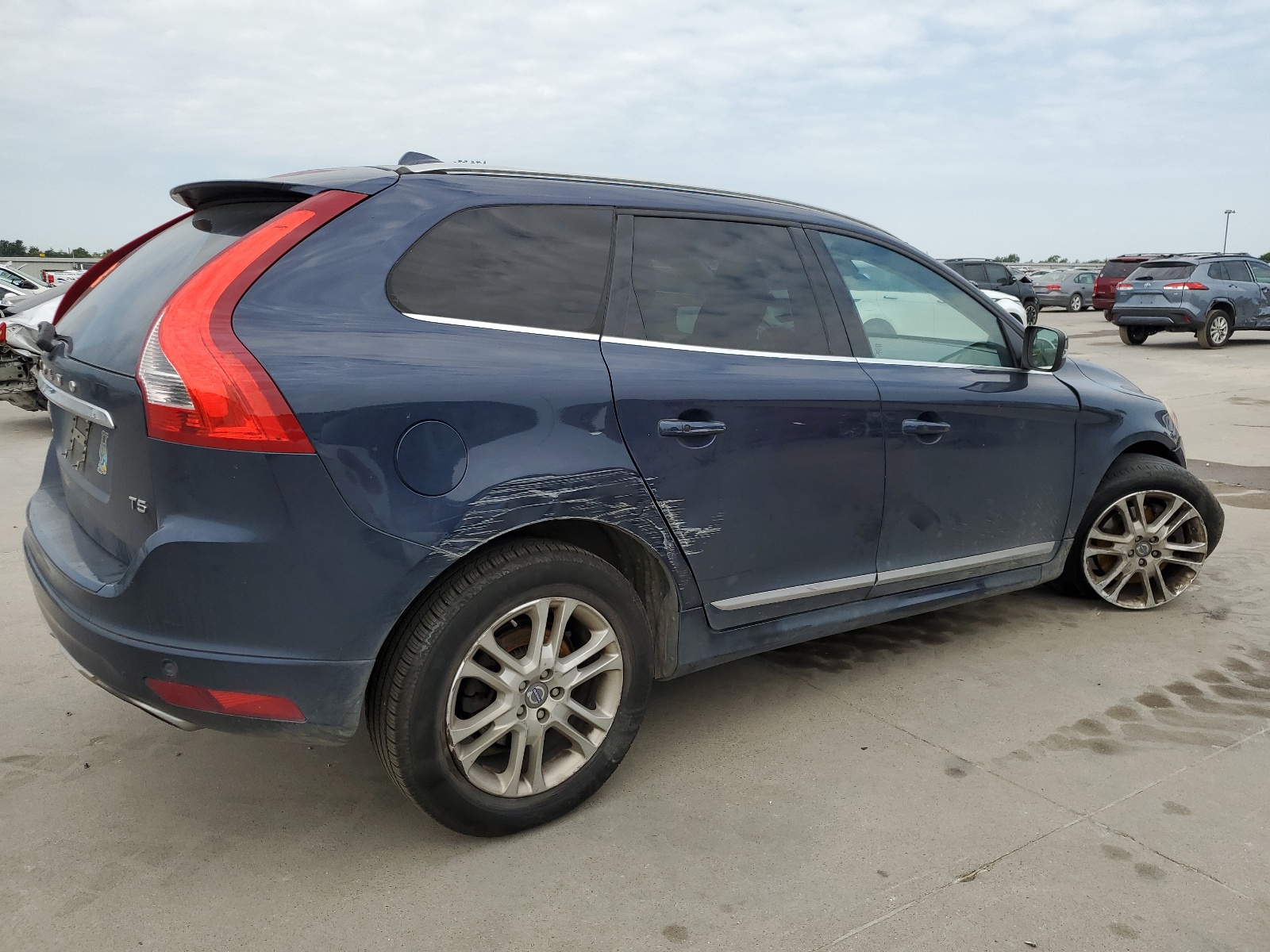 2015 Volvo Xc60 T5 Premier vin: YV440MDK4F2670679