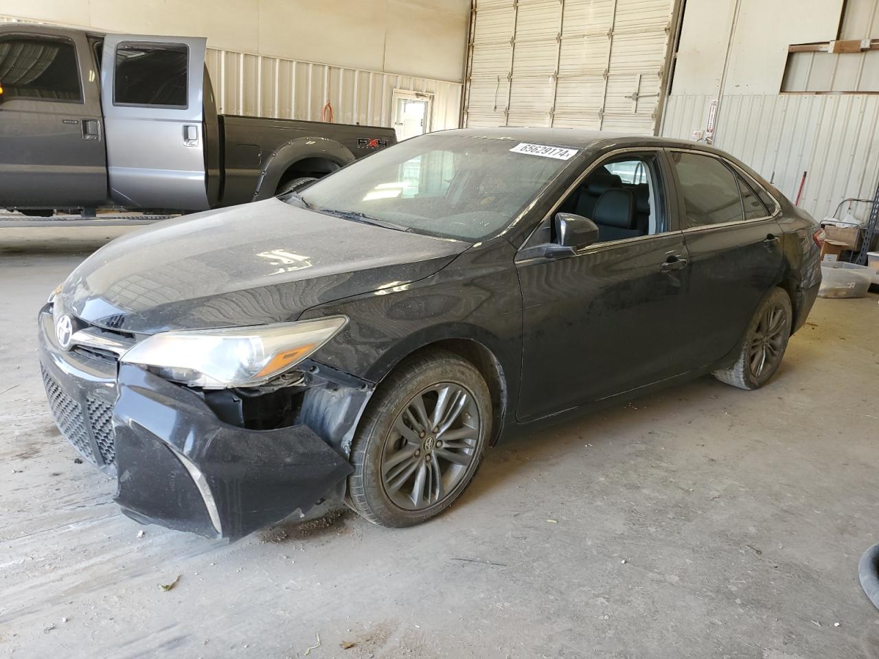 4T1BF1FK8HU736660 2017 TOYOTA CAMRY - Image 1