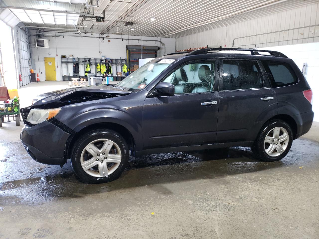 2010 Subaru Forester 2.5X Limited VIN: JF2SH6DC1AH732232 Lot: 68643114