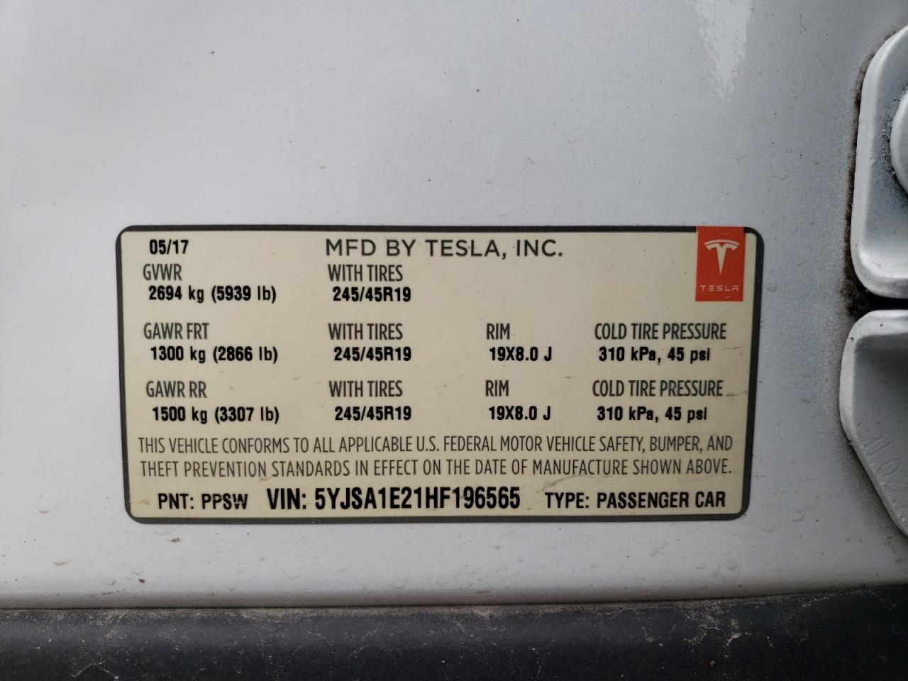 5YJSA1E21HF196565 2017 Tesla Model S