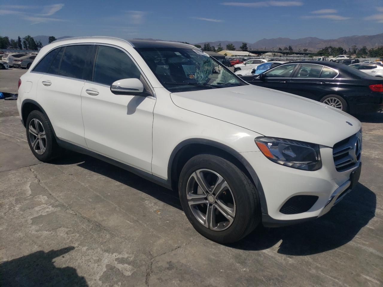 WDC0G4JBXGF109537 2016 Mercedes-Benz Glc 300