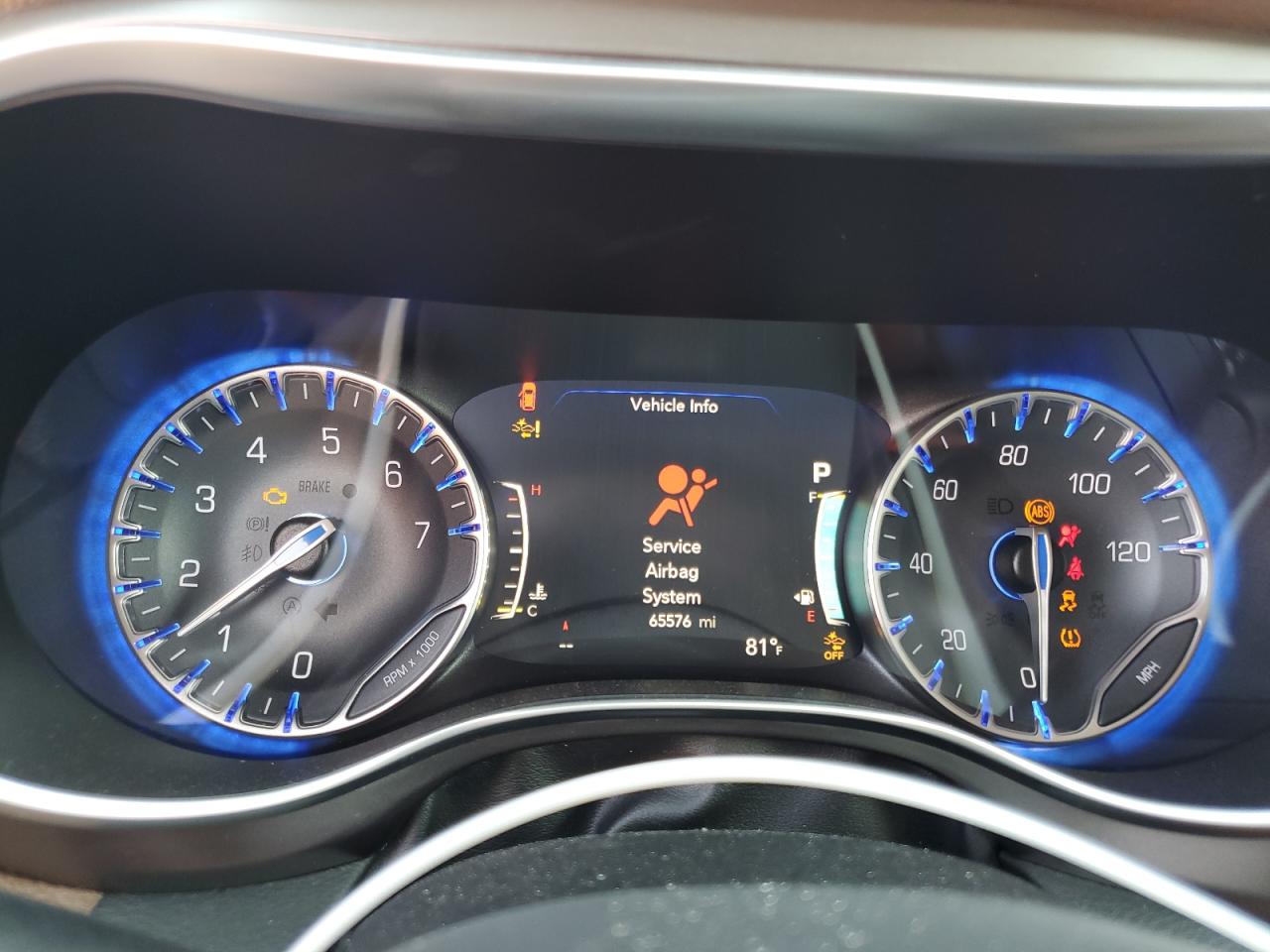 2018 Chrysler Pacifica Limited VIN: 2C4RC1GG4JR212432 Lot: 65819864