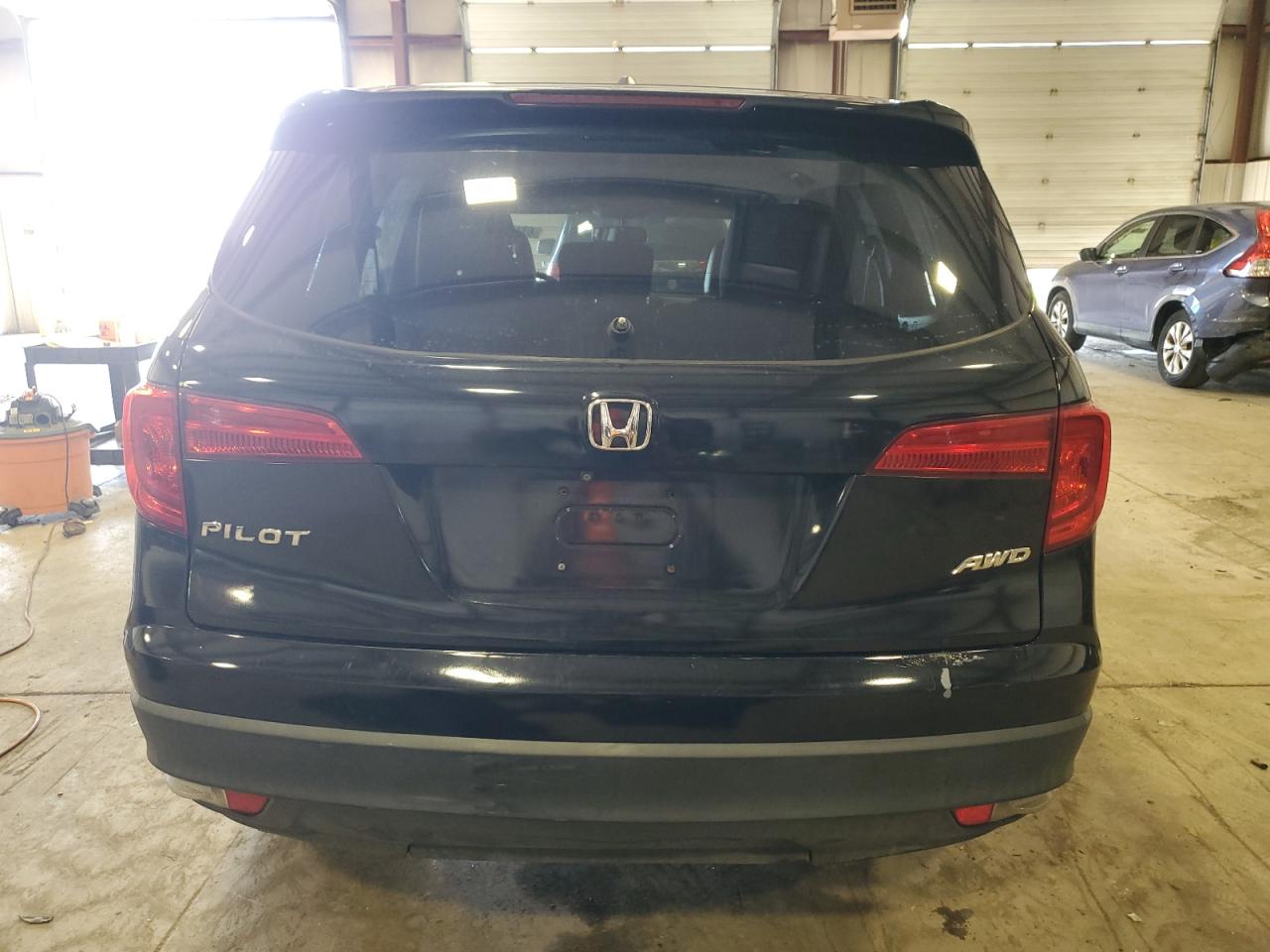 2017 Honda Pilot Exln VIN: 5FNYF6H75HB041212 Lot: 67104304