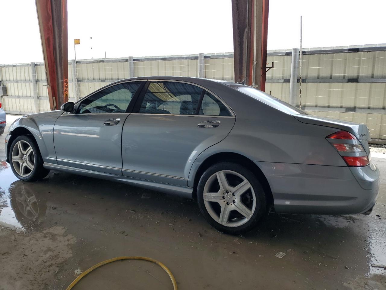 2008 Mercedes-Benz S 550 VIN: WDDNG71X58A232823 Lot: 65377864