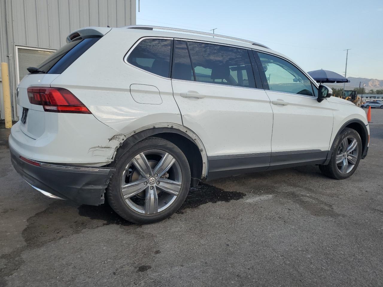 VIN 3VV3B7AX2LM127606 2020 VOLKSWAGEN TIGUAN no.3