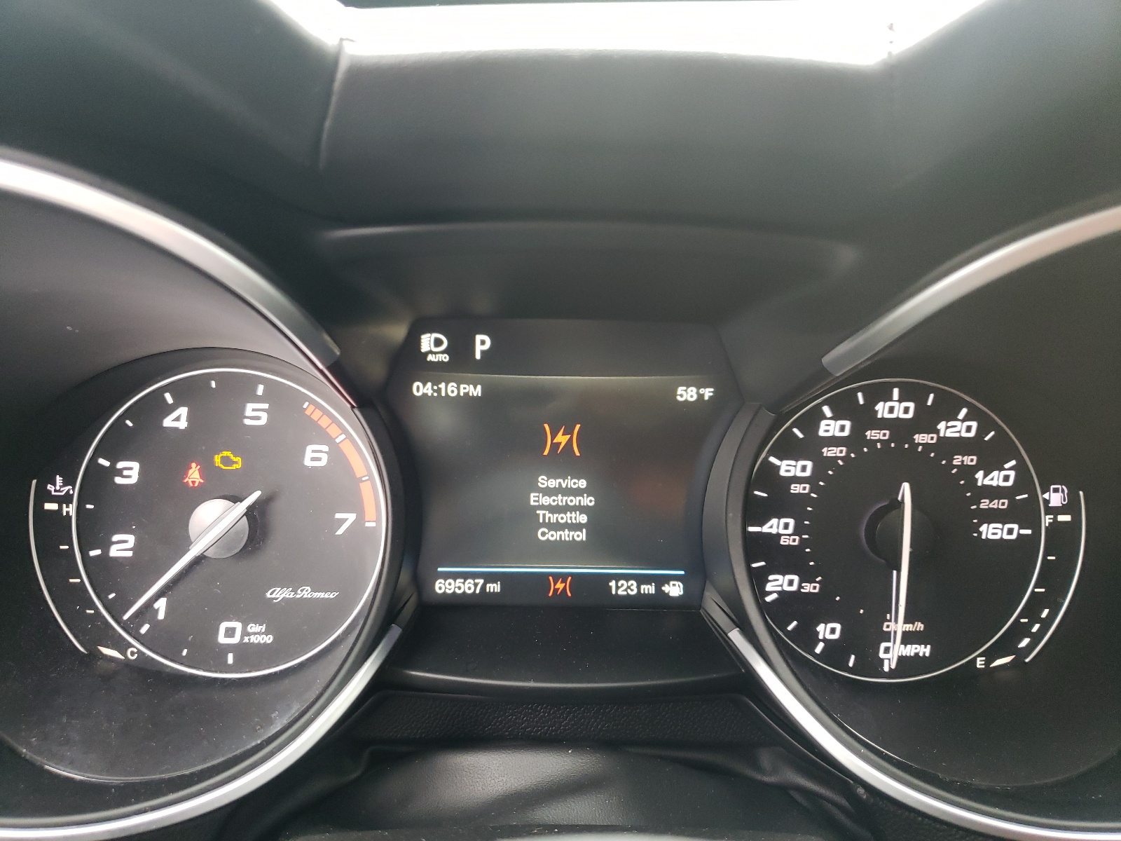 ZASPAKBN8K7C44206 2019 Alfa Romeo Stelvio Ti