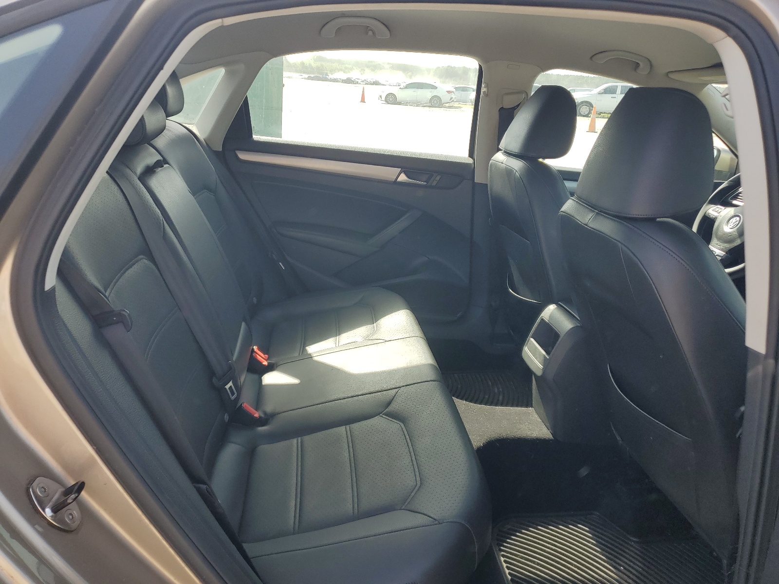 1VWAS7A32FC008069 2015 Volkswagen Passat S