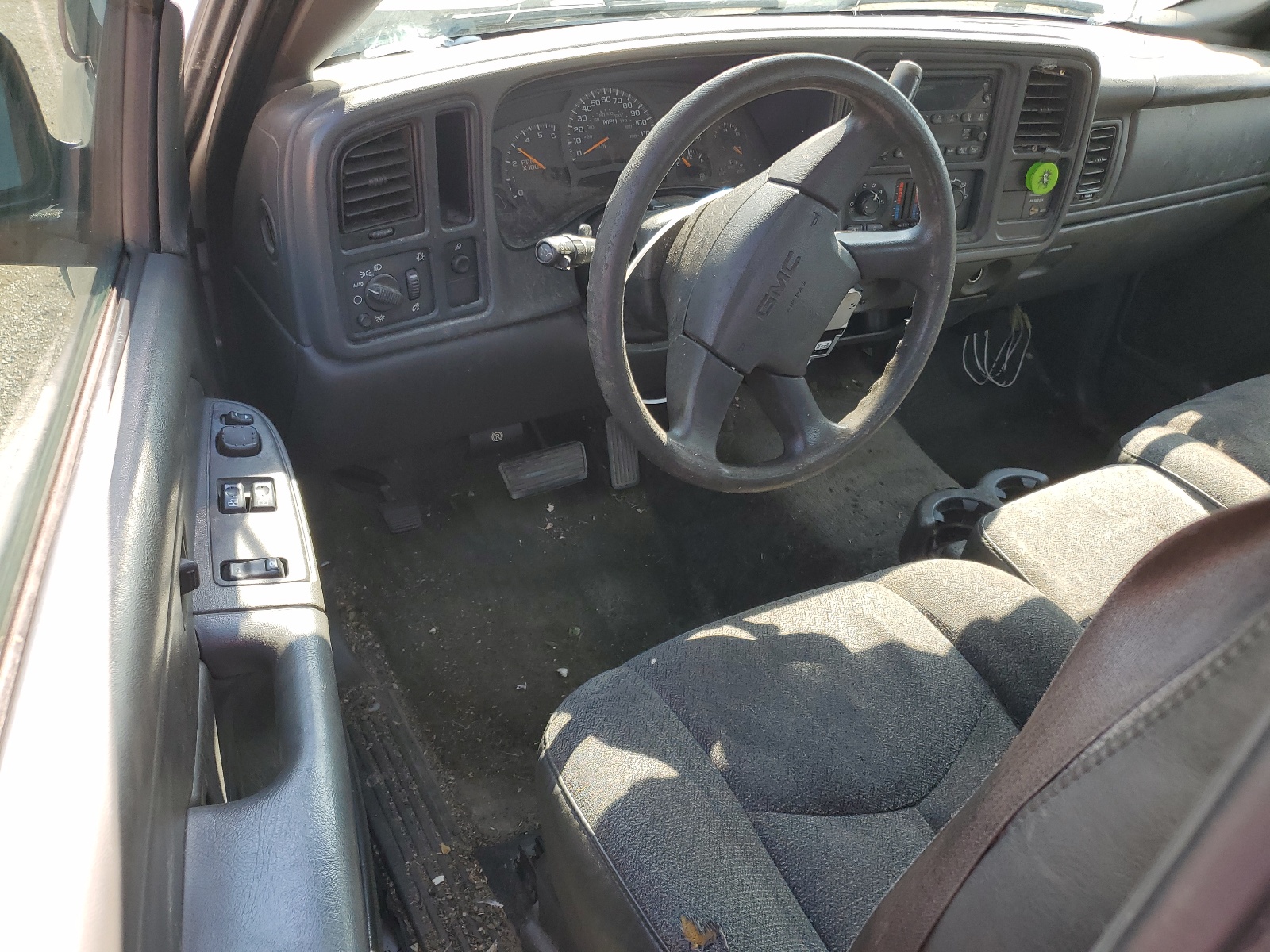 1GTEC14X14Z284833 2004 GMC New Sierra C1500