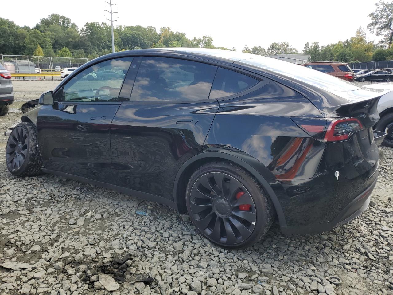 7SAYGDEF1NF516446 2022 TESLA MODEL Y - Image 2