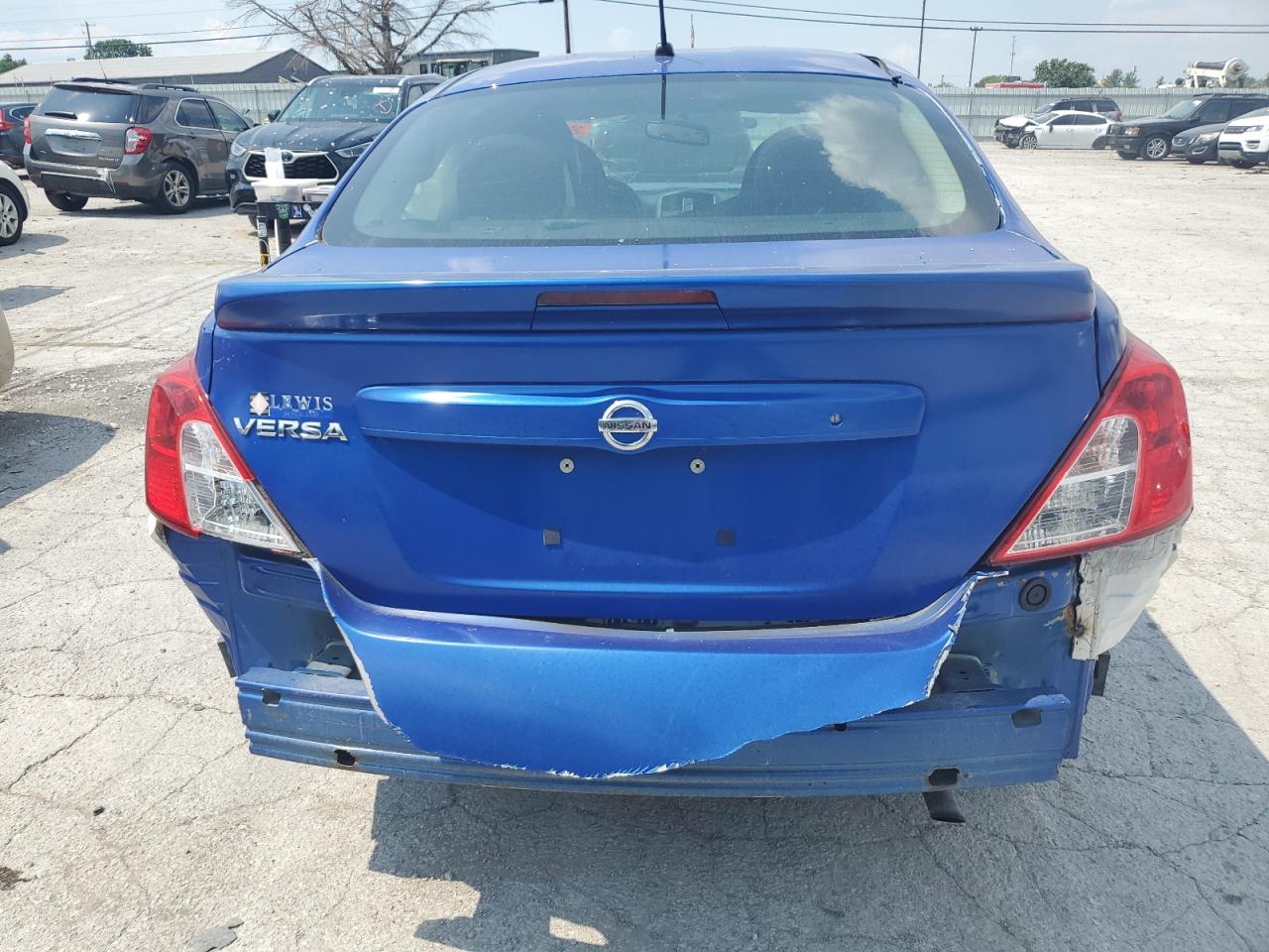 3N1CN7AP9HL811980 2017 Nissan Versa S