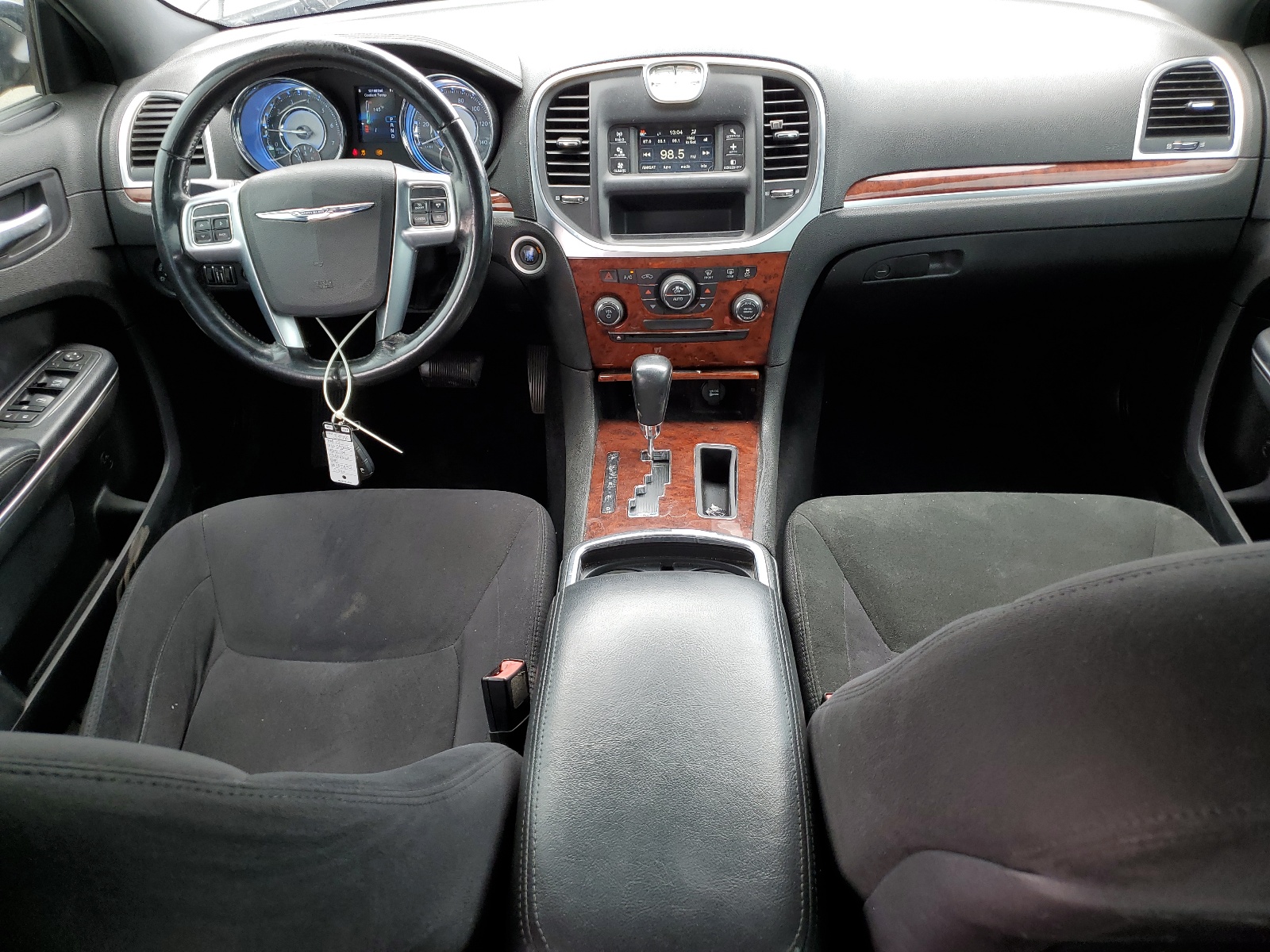 2C3CCAAG0CH107852 2012 Chrysler 300