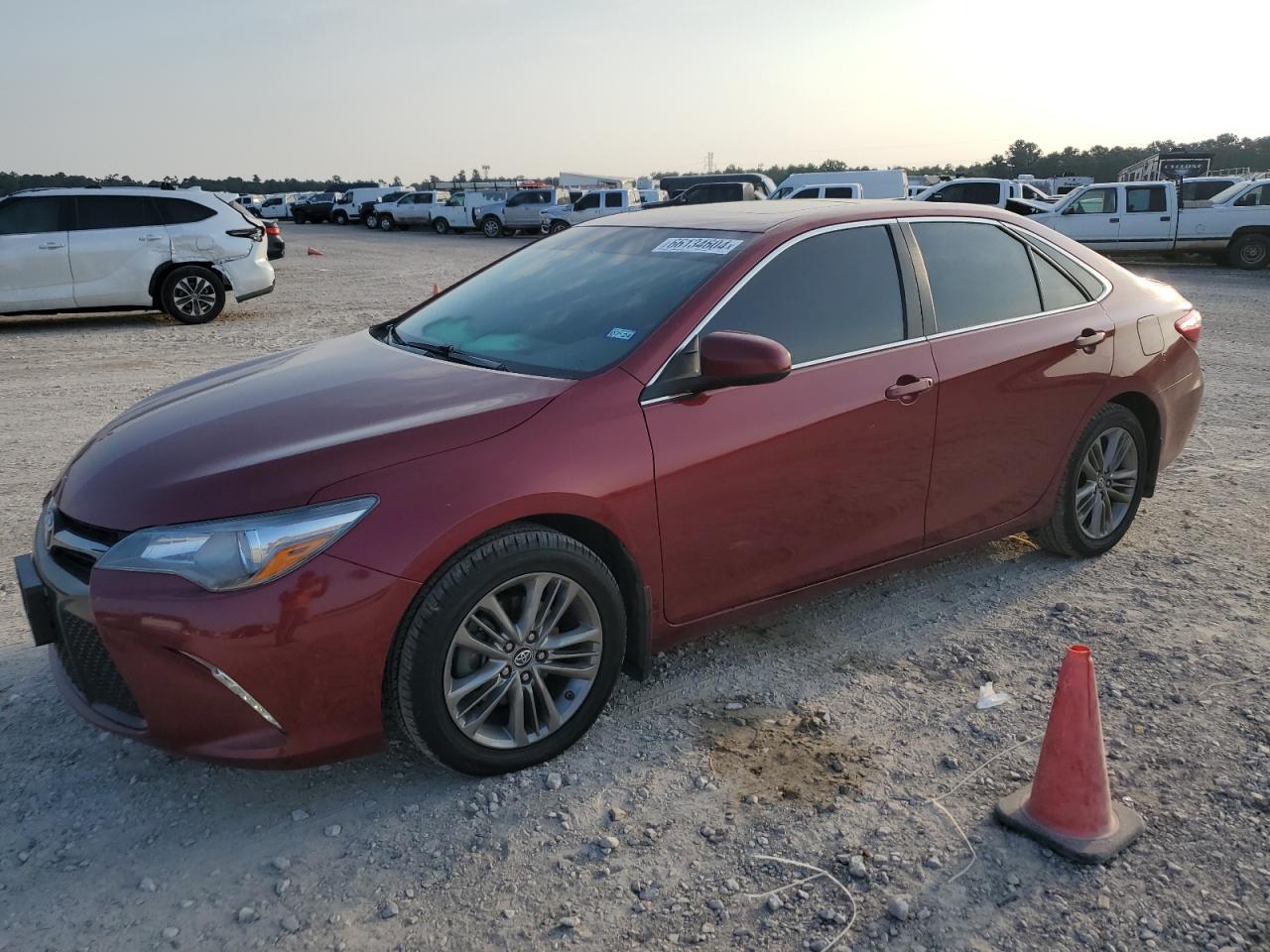 4T1BF1FK8HU621623 2017 TOYOTA CAMRY - Image 1