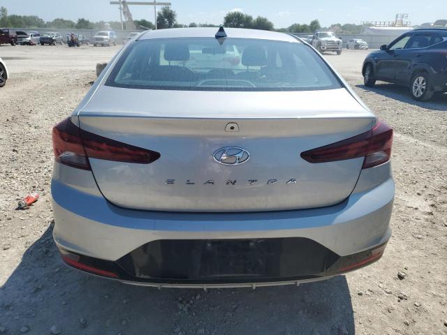  HYUNDAI ELANTRA 2020 Srebrny