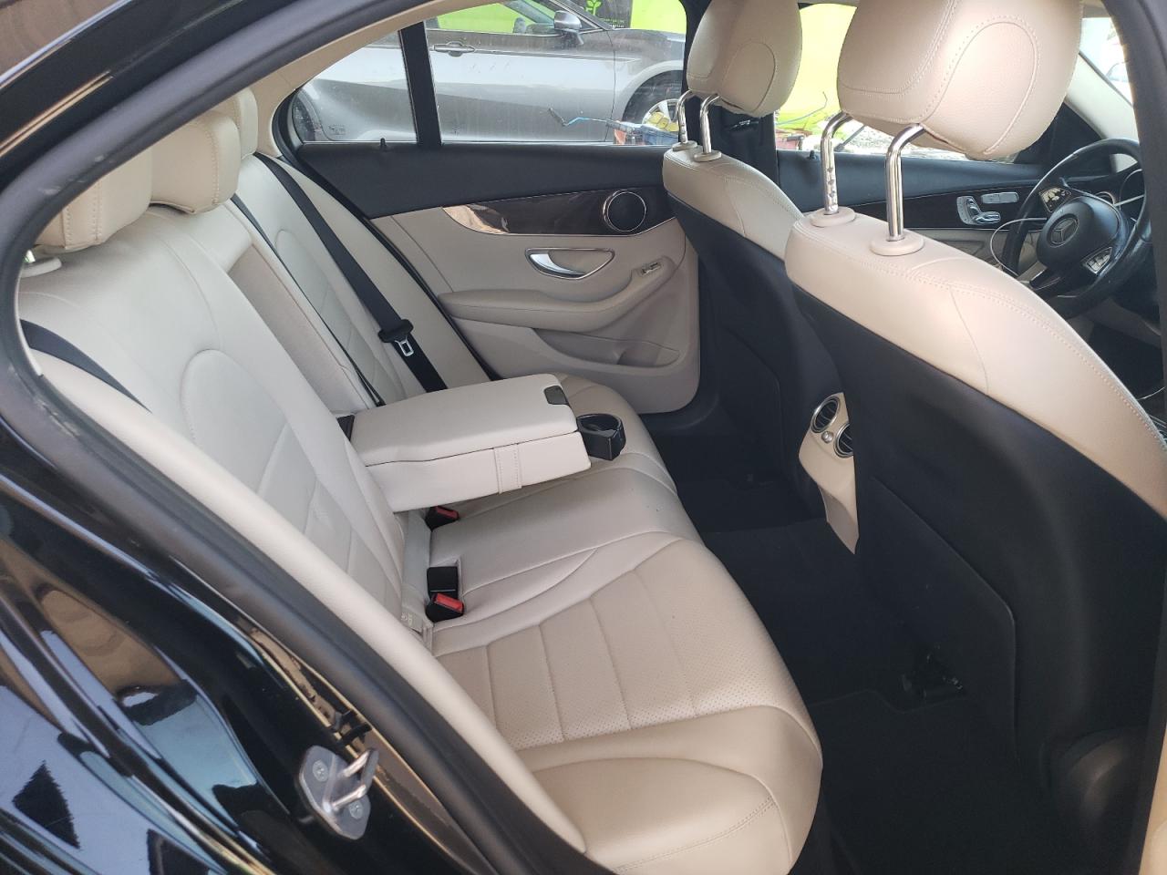 2017 Mercedes-Benz C 300 VIN: 55SWF4JB2HU222406 Lot: 64821164