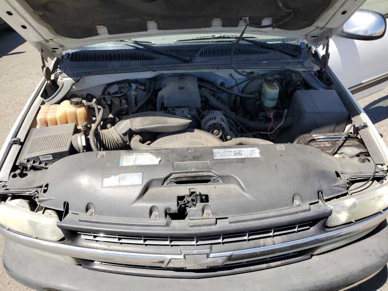 2000 Chevrolet Silverado - Image 11