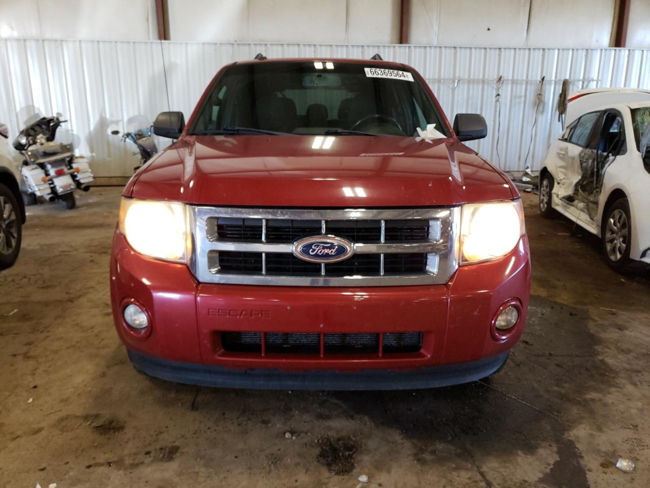 2010 Ford Escape - Image 5