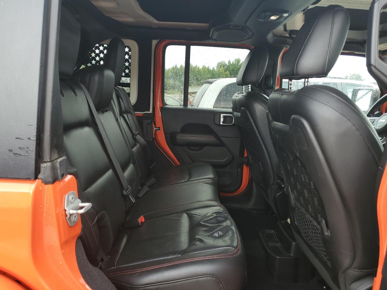 2018 Jeep Wrangler - Image 11