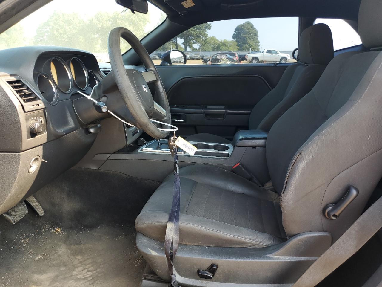 2010 Dodge Challenger Se VIN: 2B3CJ4DV2AH261135 Lot: 66566894