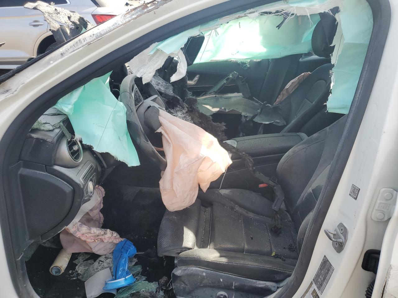 2017 Mercedes-Benz C 300 VIN: 55SWF4JB3HU183857 Lot: 66357514