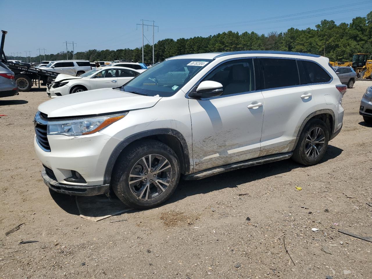 5TDKKRFHXGS133103 2016 TOYOTA HIGHLANDER - Image 1