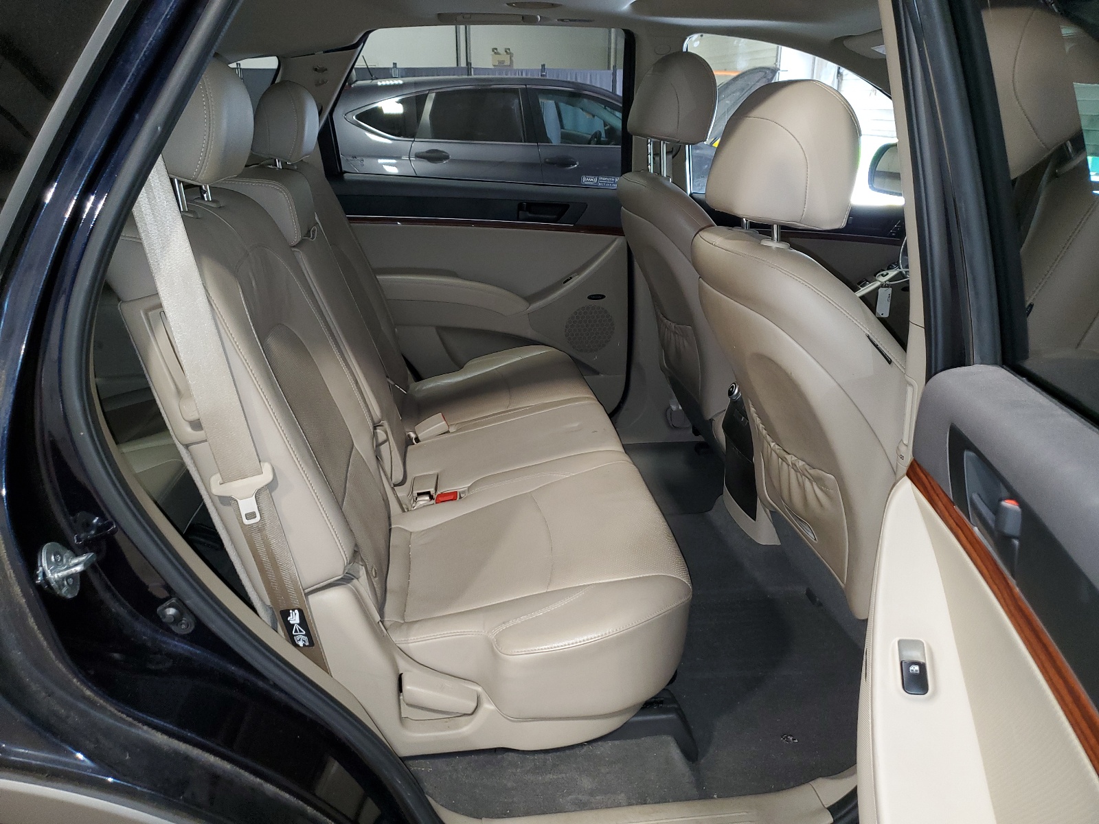 KM8NUDCC9CU187710 2012 Hyundai Veracruz Gls