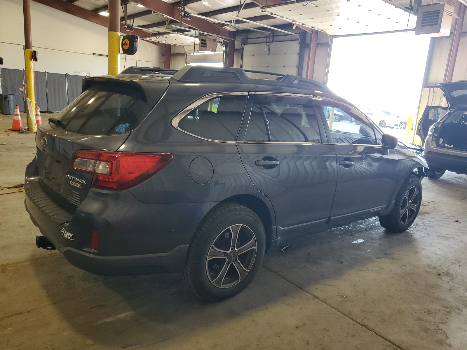 4S4BSAEC4F3231546 2015 Subaru Outback 2.5I Premium