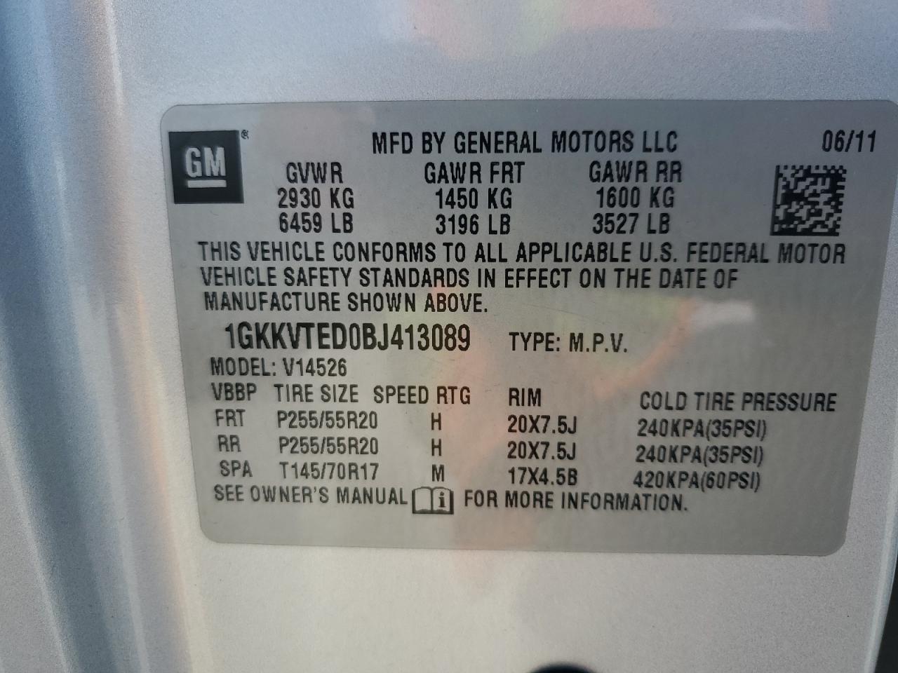 2011 GMC Acadia - Image 13