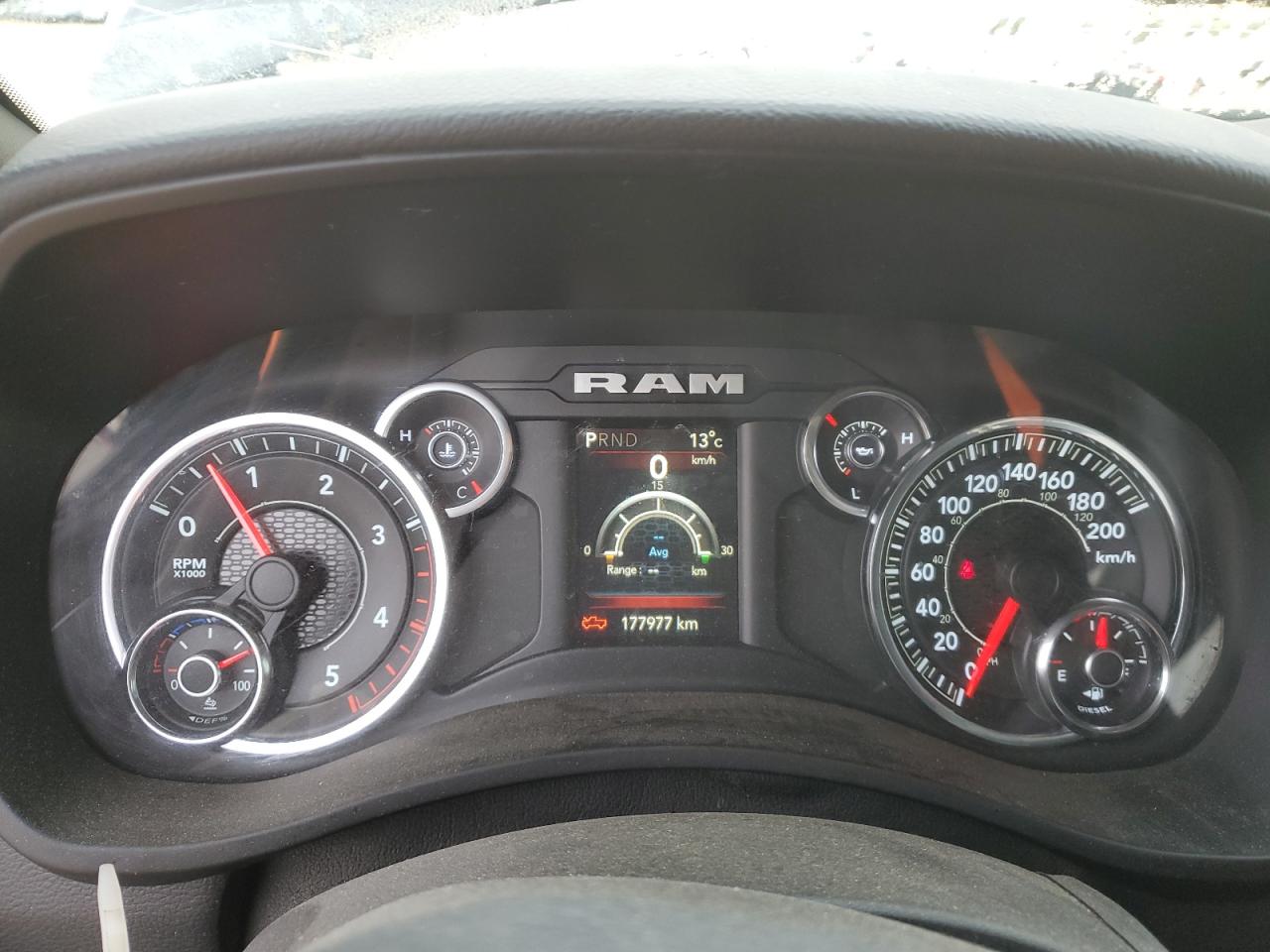 2019 RAM 2500 - Image 9