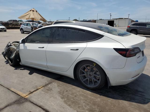  TESLA MODEL 3 2021 Biały