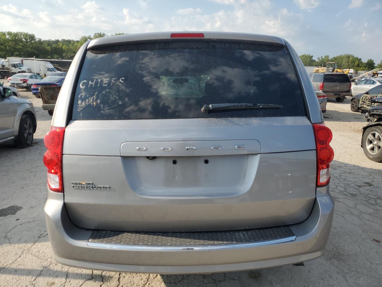 2C4RDGCG3DR806892 2013 Dodge Grand Caravan Sxt