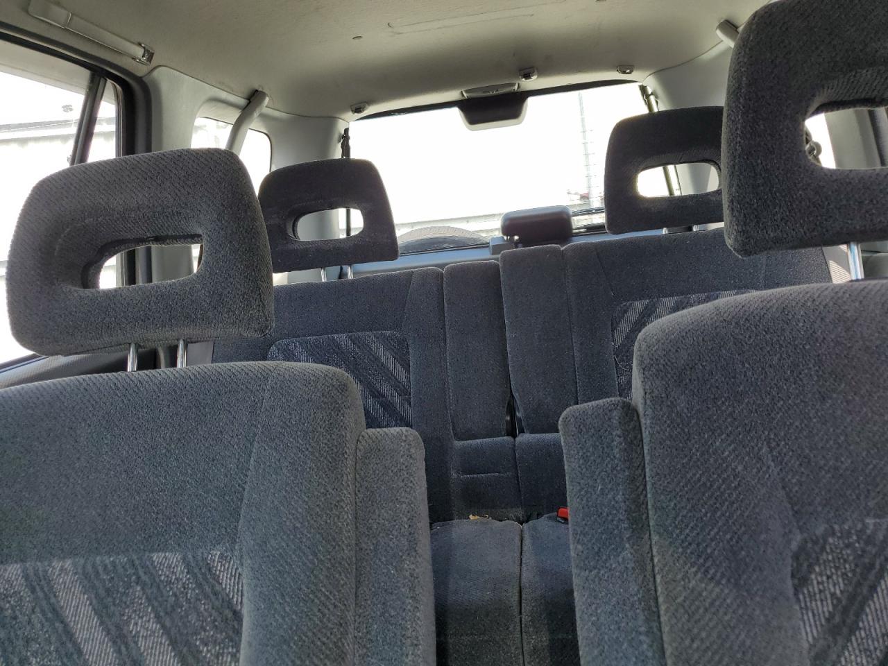 2001 Honda Cr-V Lx VIN: JHLRD18441C037290 Lot: 68077034