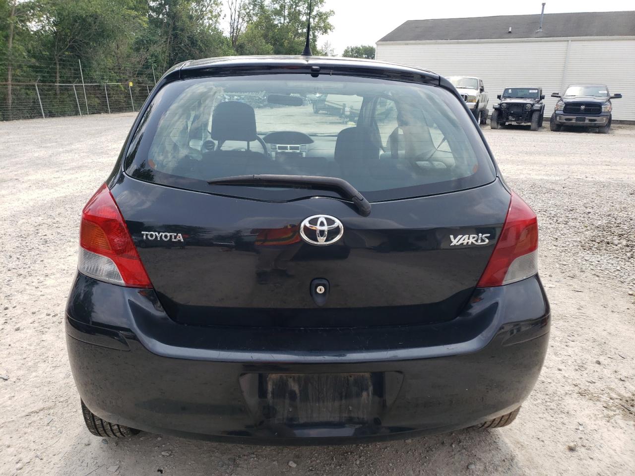 2009 Toyota Yaris VIN: JTDJT903X95239789 Lot: 65742844