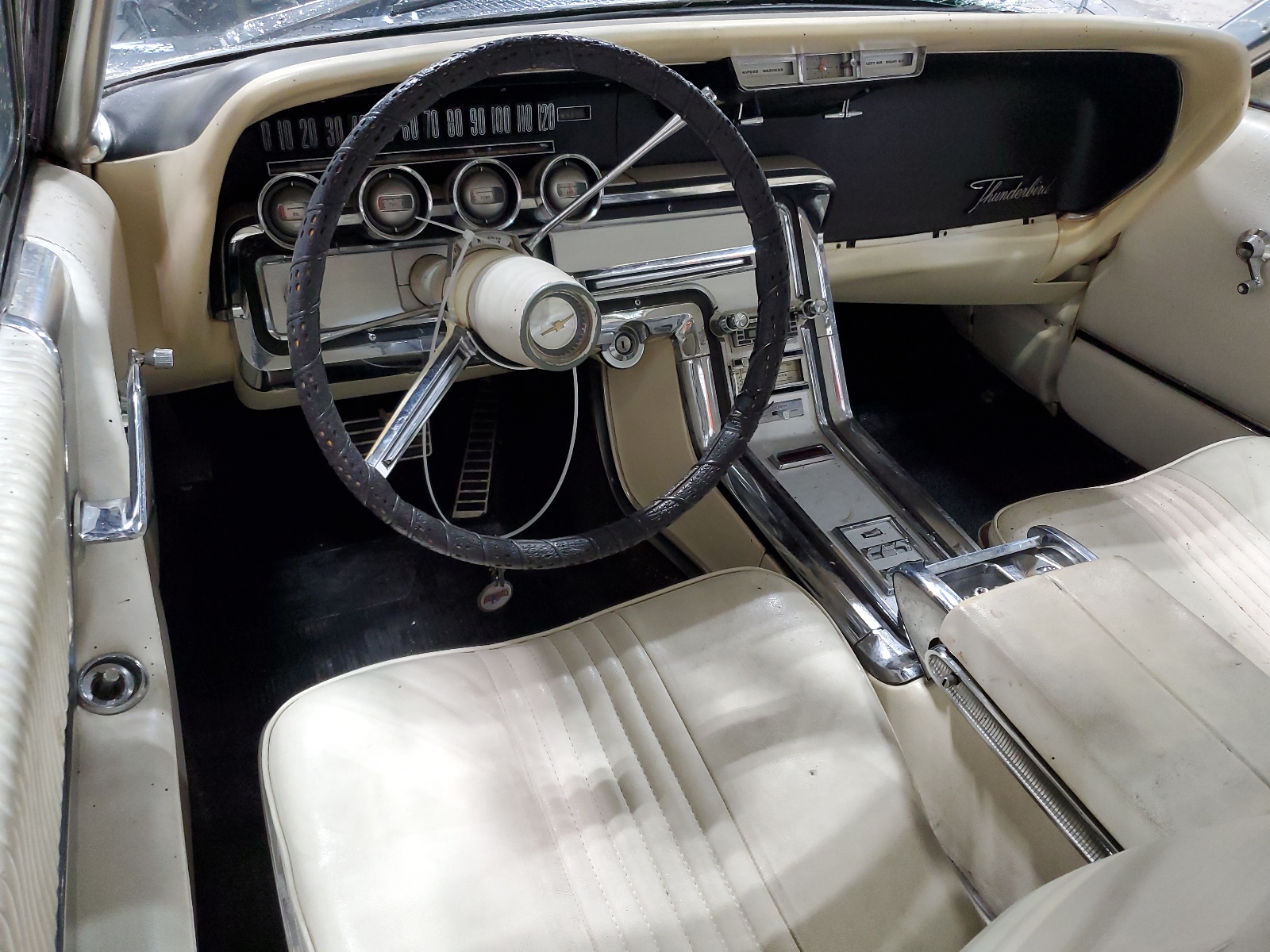 4Y83Z188165 1964 Ford Thunderbir