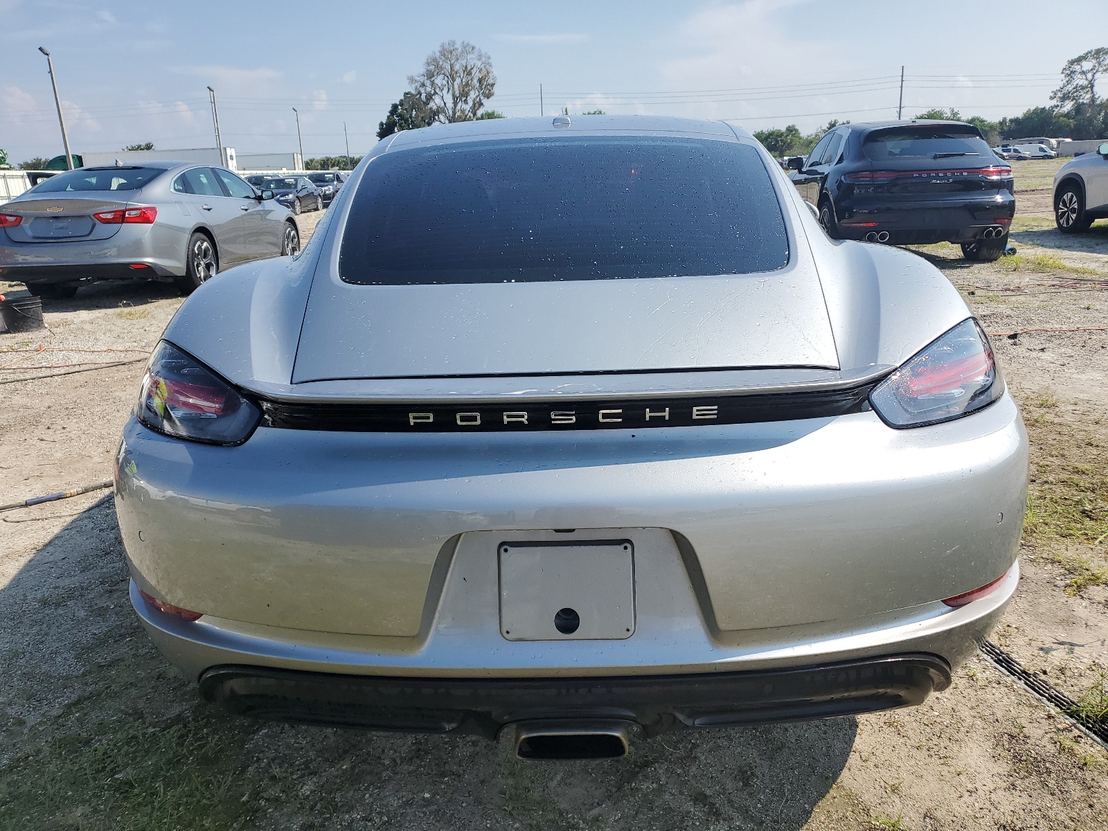 WP0AA2A88KS260610 2019 Porsche Cayman Base